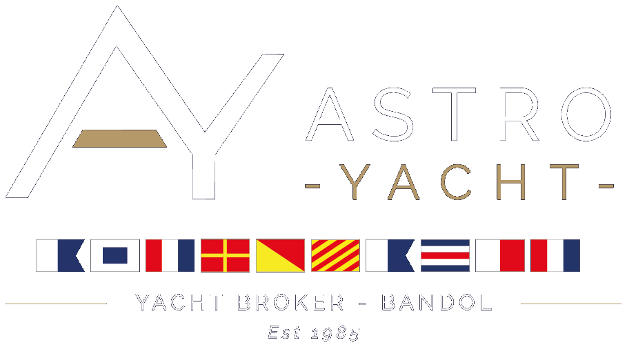 Astro Yacht